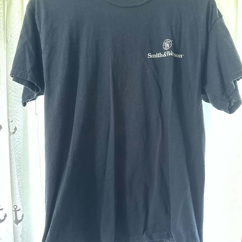 Men’s tee shirt
